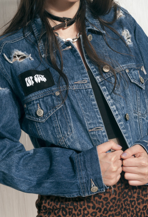 Grunge denim jacket outfit clearance