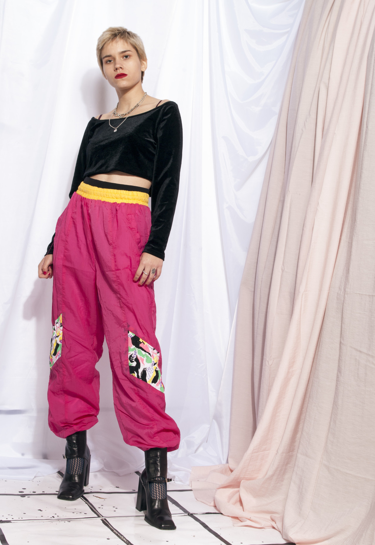 Vintage track trousers 90s neon tracksuit sweatpants in pink – Pop Sick ...