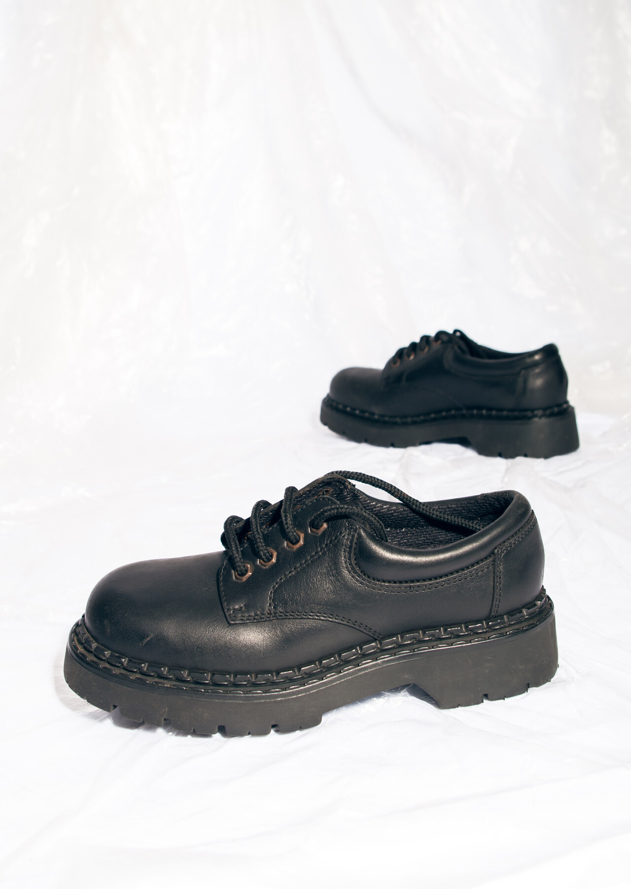 Black platform shoes 90s sale
