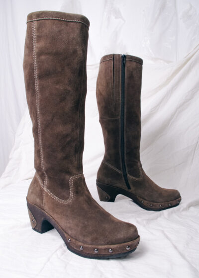 Vintage Y2K Leather Clog Boots in Brown