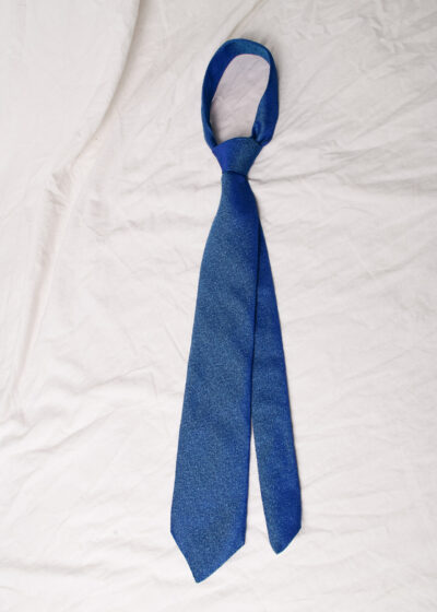 Vintage Y2K Thomas Pink Silk Tie in Blue