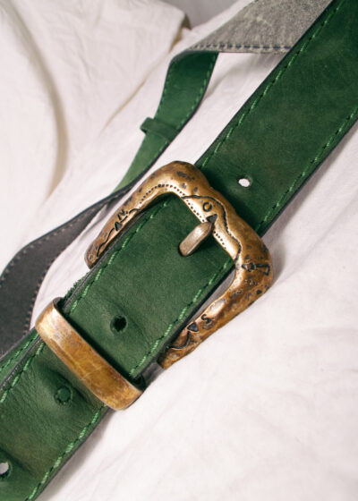 Vintage 80s Leather Belt in Green w Chunky Buckle
