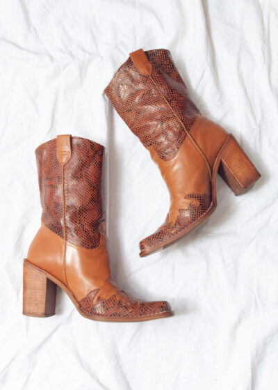 Vintage Y2K Crocodillo Leather Cowboy Boots in Brown