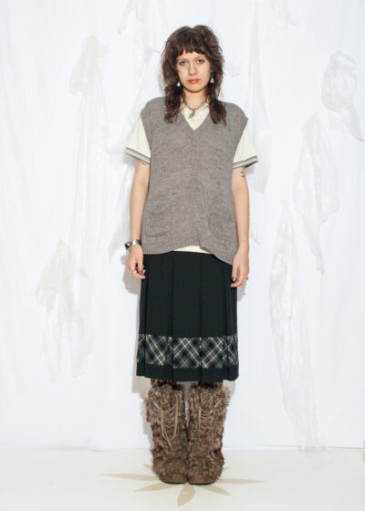 Vintage 90s Oversized Knit Vest in Grey