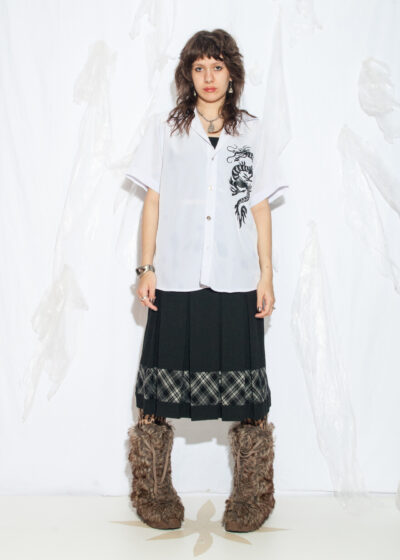 Vintage Y2K Dragon Print Shirt in White