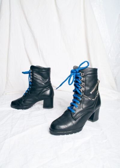 Vintage 90s Grunge Leather Ankle Boots in Black