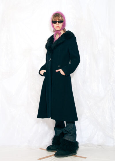 Vintage 70s Winter Coat with Faux Fur Collar in Black Wool