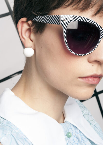 40s vintage white porcelain clip-on earrings