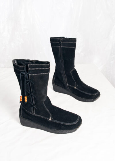 Vintage Y2K Platform Boots in Black Leather