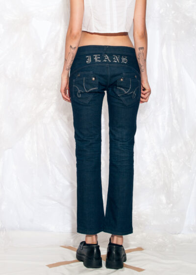 Vintage Y2K Straight Jeans w Back Embroidery