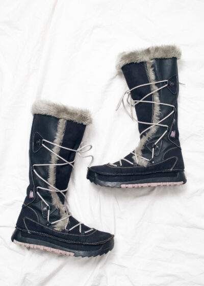 Vintage Y2K Mustang Furry Knee High Boots in Black