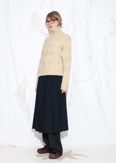 Vintage Y2K Knit Cardigan in Beige