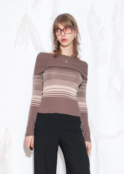Vintage Y2K Off Shoulder Knit Cardigan in Brown