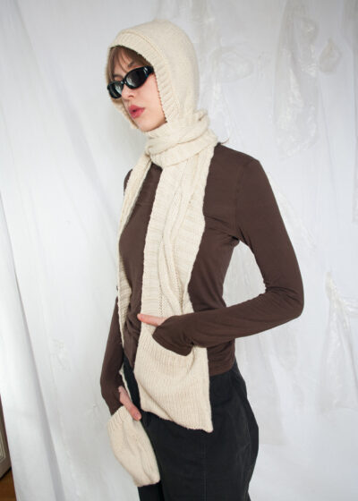 Vintage Y2K Knitted Hood Scarf in Beige
