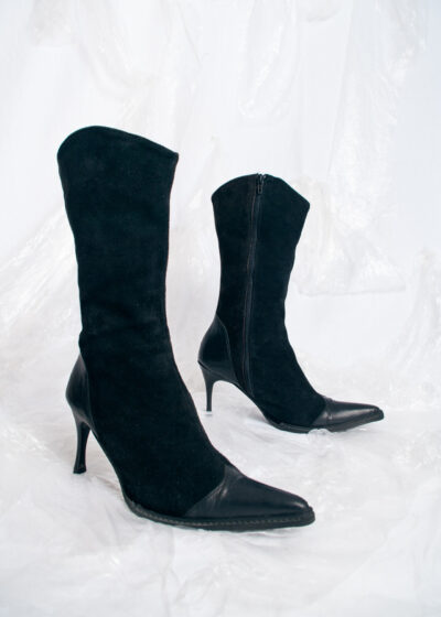 Vintage Y2K Cobbler Boots in Black