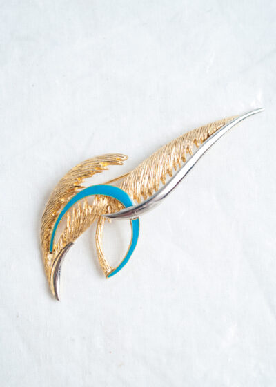 Vintage 80s Orena Paris Gold Brooch