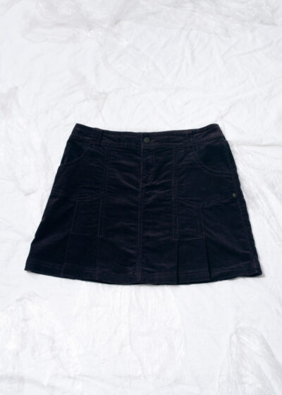 Vintage Y2K Pleated Skirt in Brown Corduroy