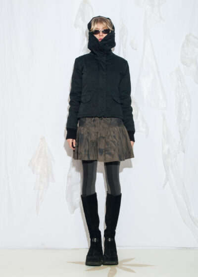 Vintage Y2K Hooded Crop Jacket in Black