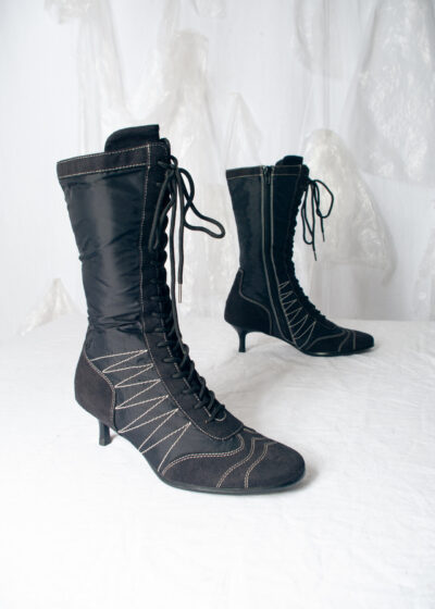 Vintage Y2K Kitten Heel Sneakers in Black