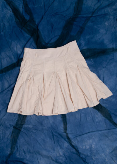 Vintage Y2K Frilly Beige Skirt w Crochet Detail