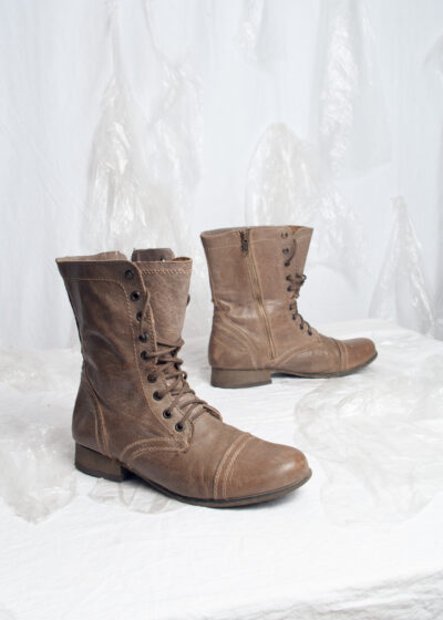 Vintage Y2K Steve Madden Leather Ankle Boots in Brown