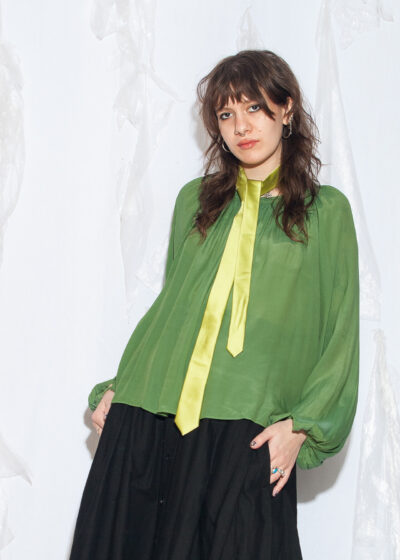 Vintage Y2K Silk Blend Blouse in Green