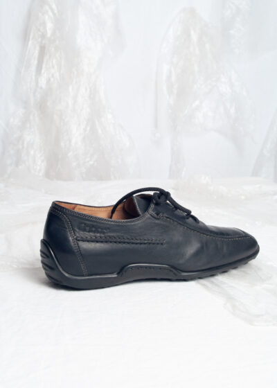 Vintage Y2K Gabor Sporty Dress Shoes in Black Leather