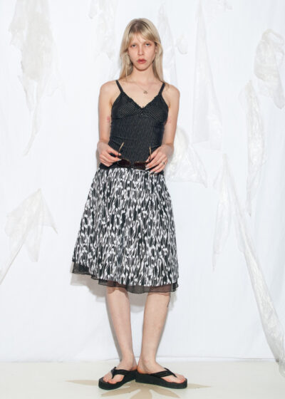 Vintage Y2K Midi Skirt in Black and White with Tulle