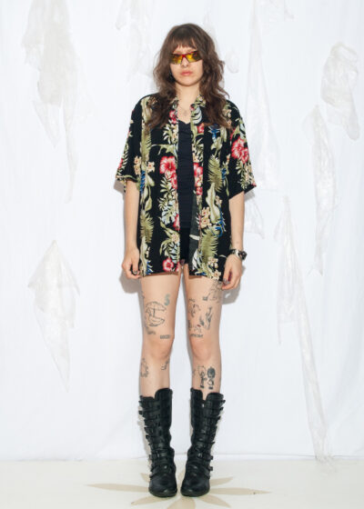 Vintage 90s Black Hawaii Shirt in Soft Rayon