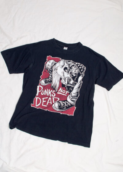 Vintage 90s Punks Not Dead Graphic T-Shirt